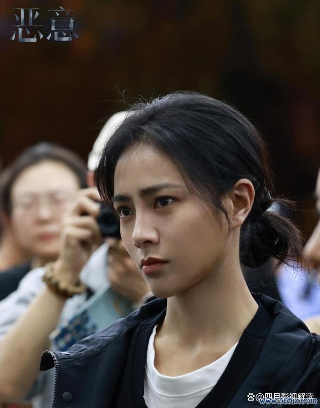电影《坏心》为何能将口碑收入囊中 直击集聚时期的公论暴力